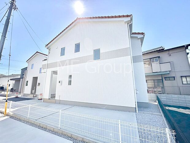 たっぷりの陽光と心地よい風が舞い込む住まい