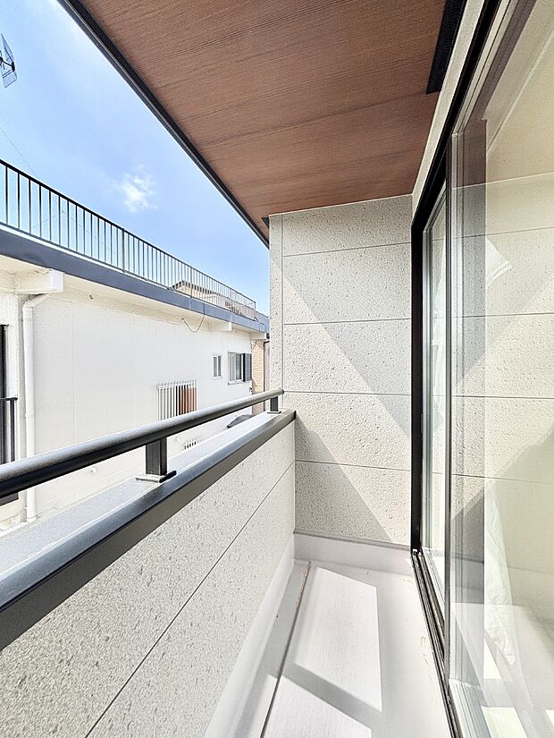 風通しの良いバルコニー