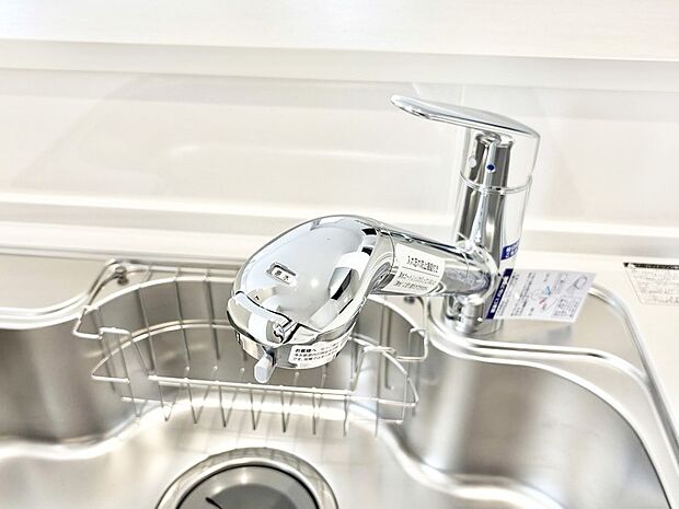 設備「無料オンライン相談」受付中!一つの水栓で水道水と浄水を使い分け。