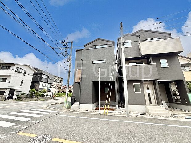 たっぷりの陽光と心地よい風が舞い込む住まい
