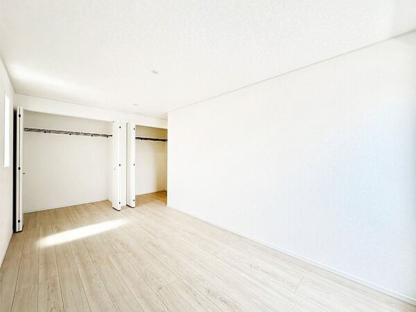 収納が充実しているので、居住スペースを広く使えます。