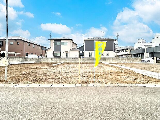 溢れる陽光でご家族の笑顔も輝く