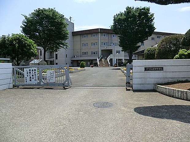 中学校 1900m 川越市立野田中学校