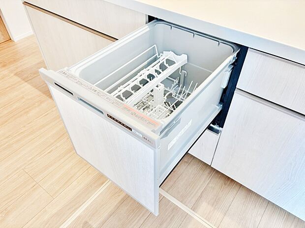 面倒なお片づけは食洗機にお任せ!家事の負担が減って、時間にも気持ちにもゆとりができます。