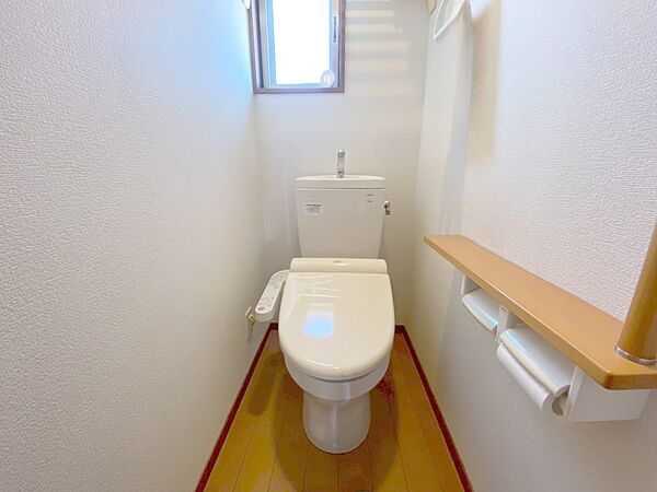 内装「無料オンライン相談」受付中！トイレは安心の2箇所！朝のバタバタも一安心です。
