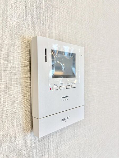 TVモニター付インターフォンが付いていてセキュリティ充実