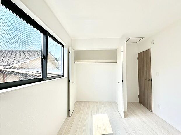 収納が充実しているので居住スペースを広々使えます