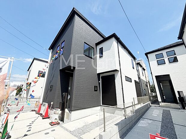 溢れる陽光でご家族の笑顔も輝く
