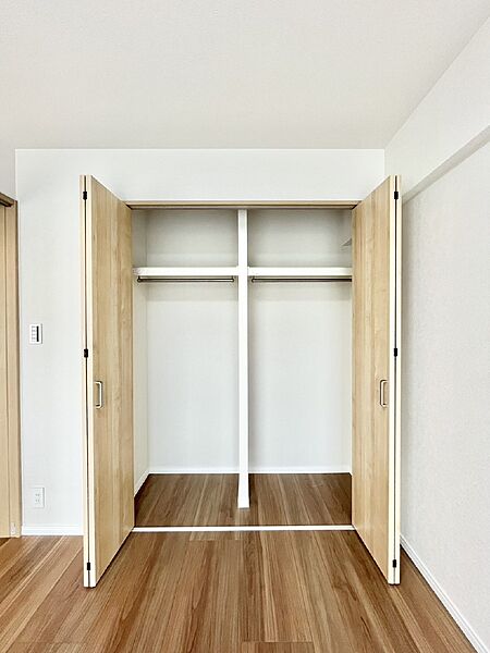 たっぷりの収納スペースでいつでも住空間がスッキリ保てそう