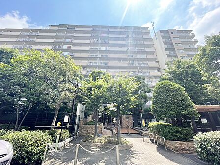 外観「無料オンライン相談」受付中!ゆとりが笑顔を生む心地よい生活