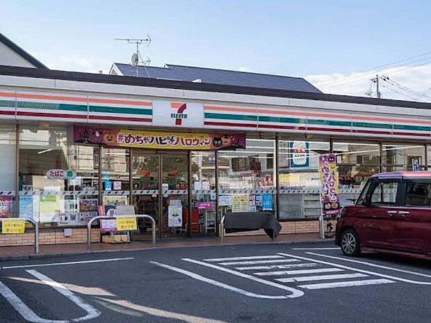 コンビニ 400m セブン-イレブン 足立辰沼東店