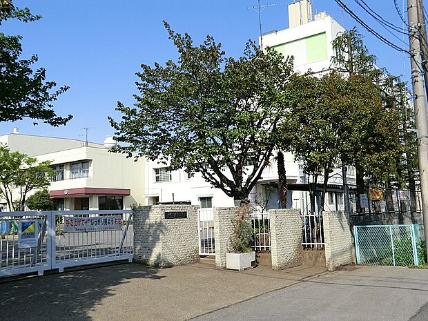 小学校 620m 川口市立在家小学校