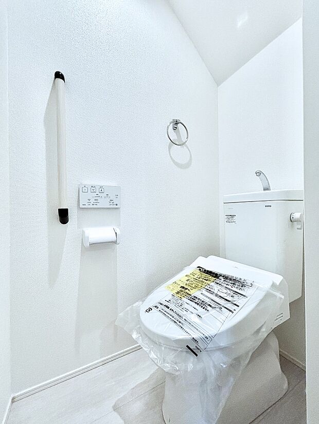 ウォシュレット付きトイレが1階と2階それぞれに配置されていてとても便利です。 