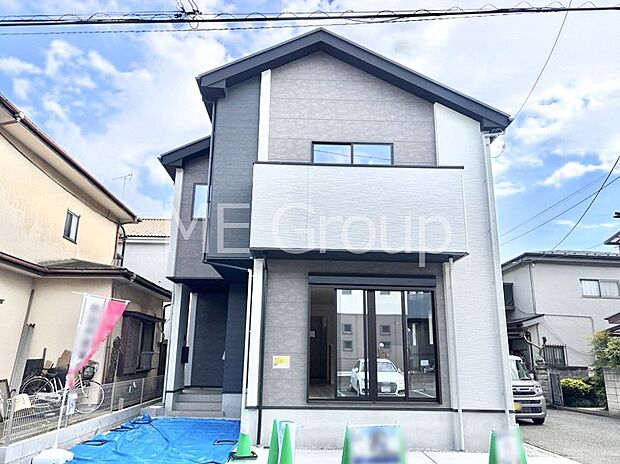たっぷりの陽光と開放感に包まれる明るい住まい  