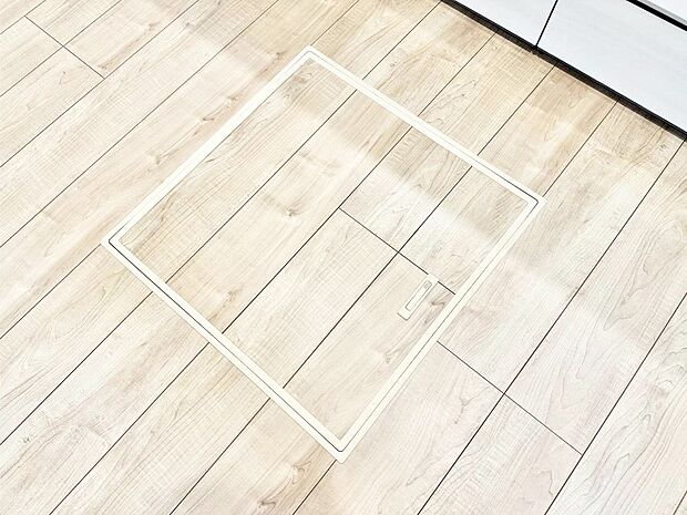 床下収納付き！日用品・非常用品の収納にも大活躍。