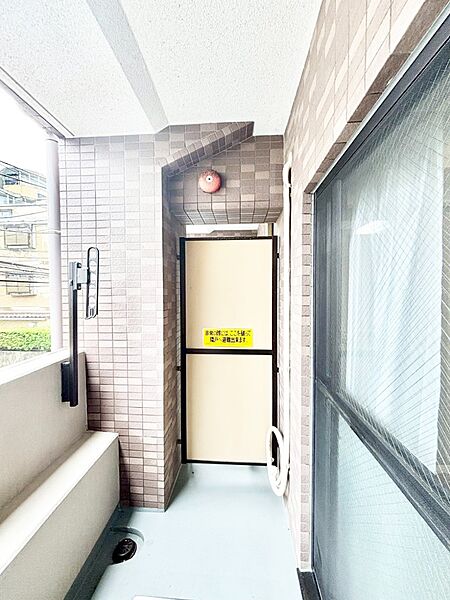 心地よい風を感じながらお洗濯物が干せそうです