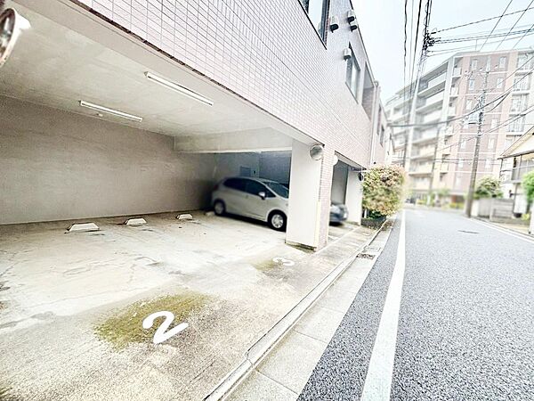 駐車場（空き状況は都度ご確認ください）