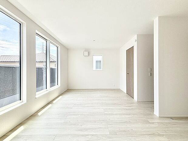 将来は2部屋にすることもできますね。お年頃になったら夢の個室にチェンジ！
