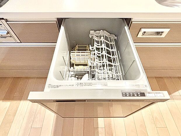 面倒なお片づけは食洗機にお任せ!家事の負担が減って、時間にも気持ちにもゆとりができます。