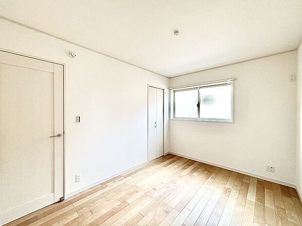 爽やかな日差しがお部屋全体を優しく包み込んでくれます