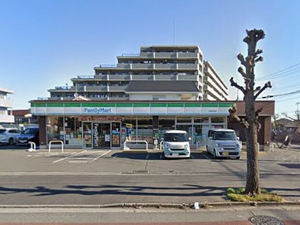 コンビニ 240m ファミリーマート 川越砂新田店