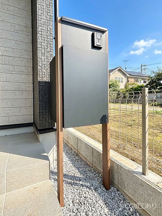 シンプルデザインのポスト。