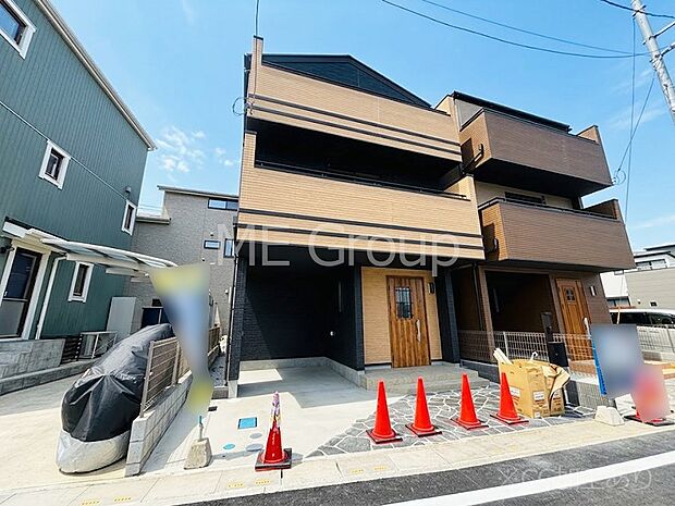 溢れる陽光でご家族の笑顔も輝く