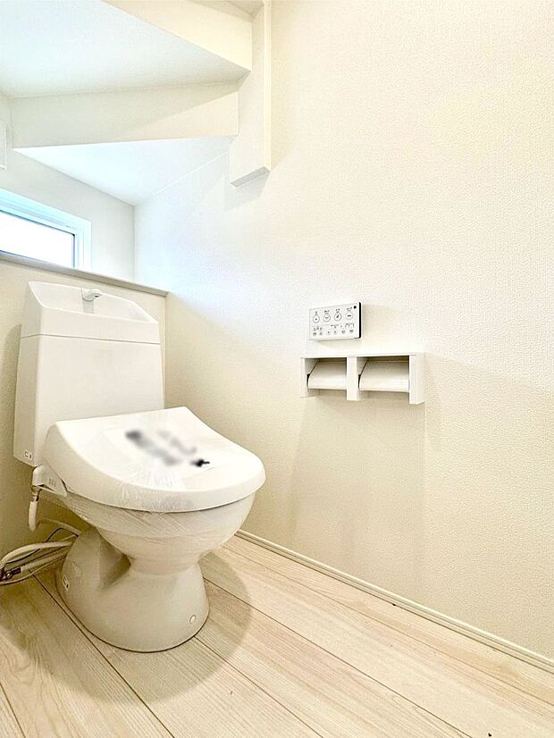 トイレは1階と2階それぞれに配置されていてとても便利です。