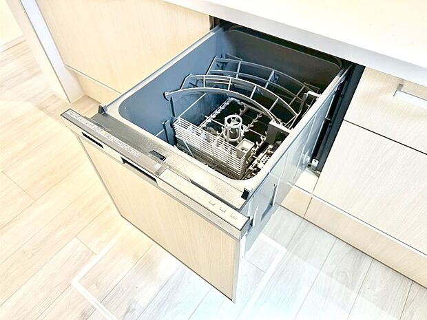 面倒なお片づけは食洗機にお任せ!家事の負担が減って、時間にも気持ちにもゆとりができます。
