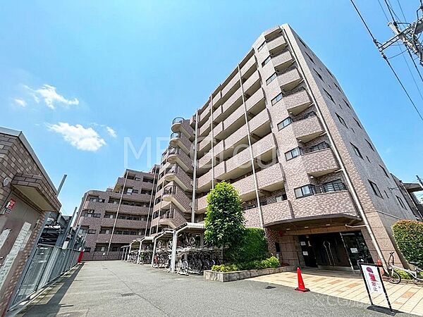 外観～弊社では無料オンライン相談を実施しております。お気軽にご相談ください～