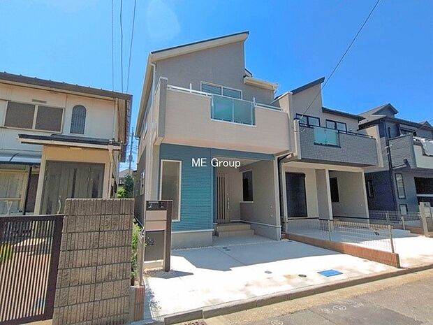 たっぷりの陽光と開放感に包まれる明るい住まい  