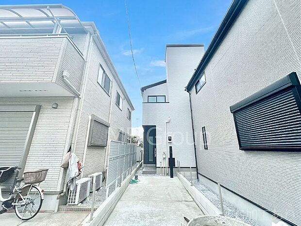 洗練された外観、上質な住空間が広がる室内は永く安心して過ごせる住居です。 