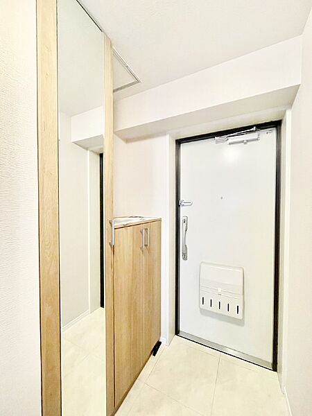 家族の帰宅やお客様をあたたかく迎える玄関