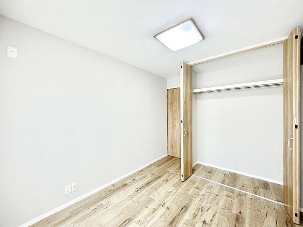 収納が充実しているので居住スペースを広々使えます
