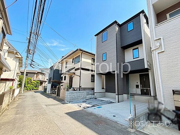前面道路はきちんと整備されています