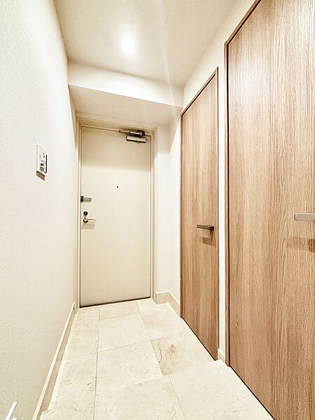 家族の帰宅やお客様をあたたかく迎える玄関