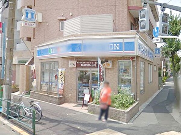 コンビニ 300m ローソン文花三丁目店