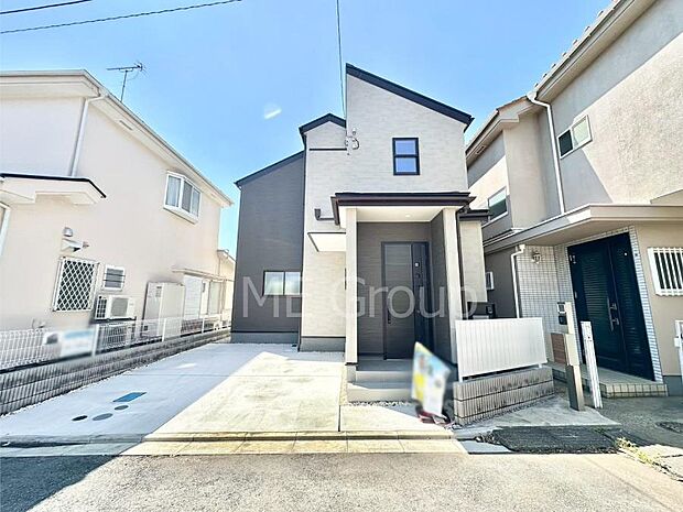 洗練された外観、上質な住空間が広がる室内は永く安心して過ごせる住居です。