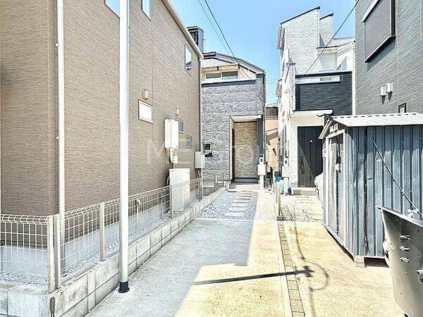 溢れる陽光でご家族の笑顔も輝く