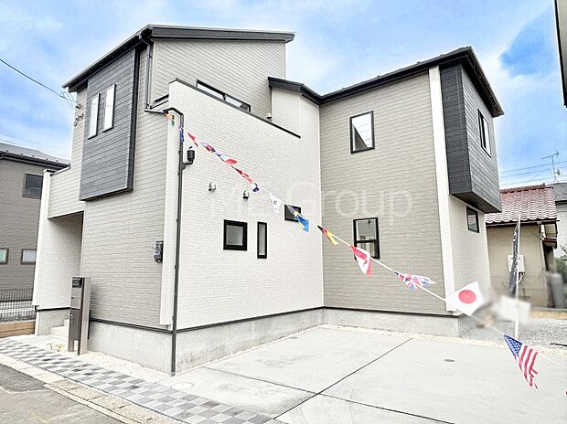 上質感あふれる外観デザイン。魅力の住まいを実現。