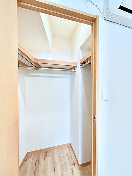 ウォークインクローゼットのある住まいでスッキリ快適な生活を