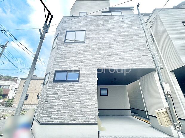 たっぷりの陽光と心地よい風が舞い込む住まい