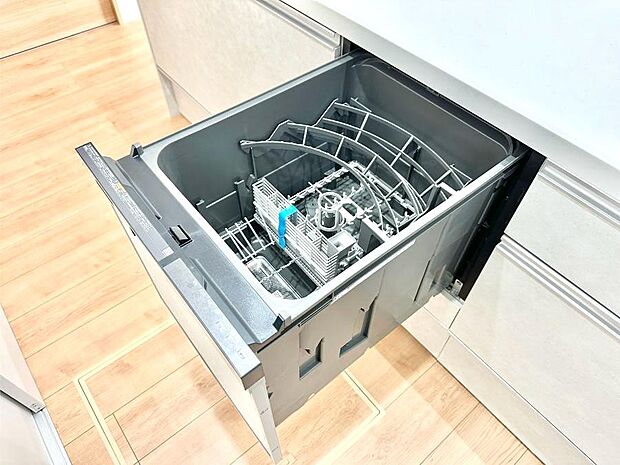 面倒なお片づけは食洗機にお任せ!家事の負担が減って、時間にも気持ちにもゆとりができます。