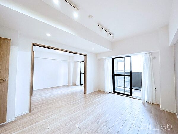 隣接の洋室を開放すればさらに広々空間に