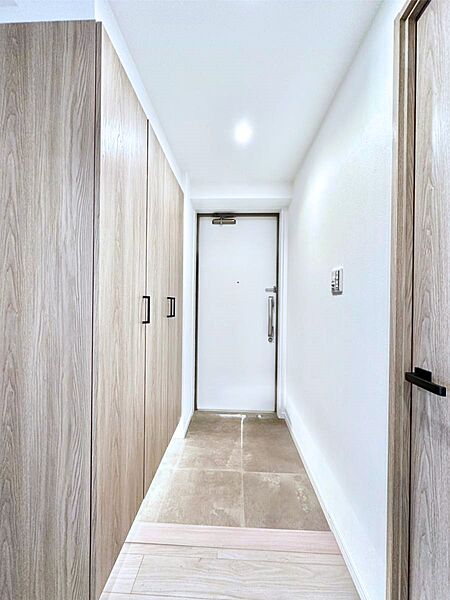 家族の帰宅やお客様をあたたかく迎える玄関