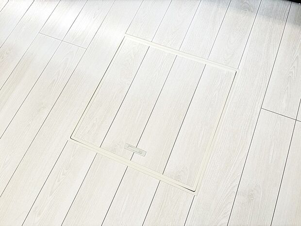 床下収納付き！日用品・非常用品の収納にも大活躍。