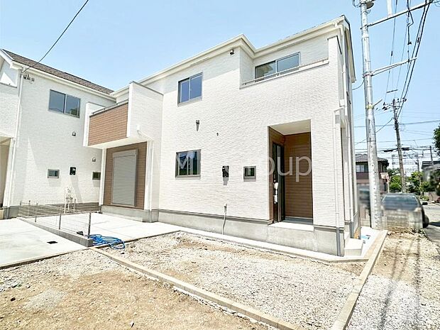たっぷりの陽光と心地よい風が舞い込む住まい