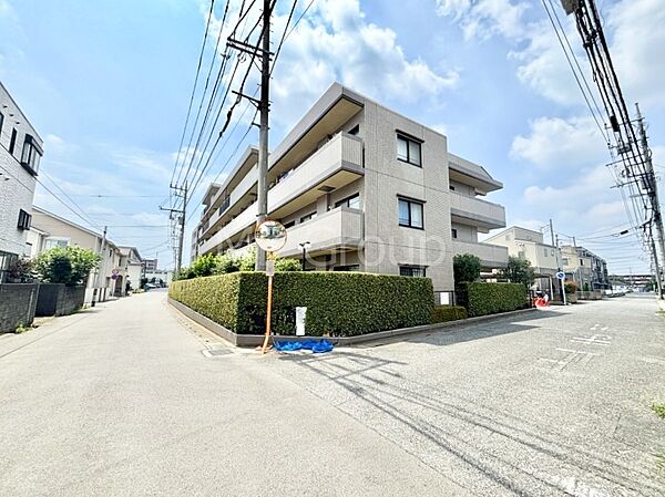 外観～弊社では無料オンライン相談を実施しております。お気軽にご相談ください～