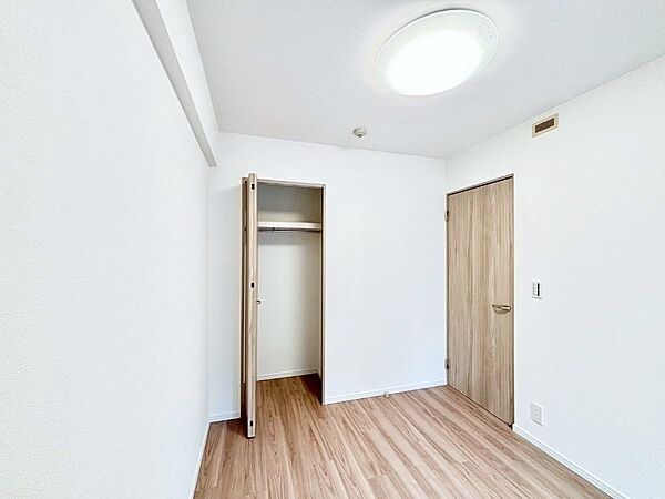 収納が充実しているので居住スペースを広々使えます