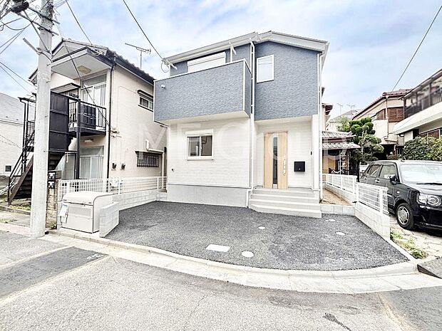 たっぷりの陽光と心地よい風が舞い込む住まい